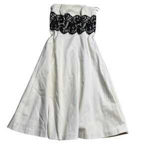 🤍 White House Black Market Strapless‎ White Dress Black Lace Size 2 🤍